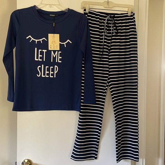 NWT Women’s Long Sleeve Pajamas Set Solid Top And  Striped Pants Soft Pjs Set. - Picture 6 of 14